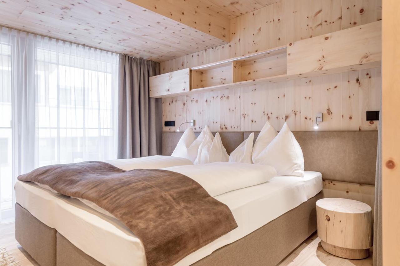 Hotel Olympia โอเบอร์กัวร์เกิล ภายนอก รูปภาพ